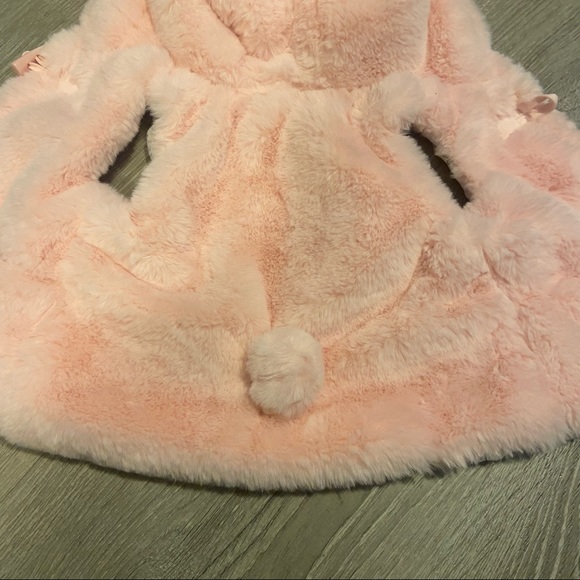 Catherine Malandrino pink baby girl toggle bunny vest with ears & tail size 3-6M - Picture 7 of 7